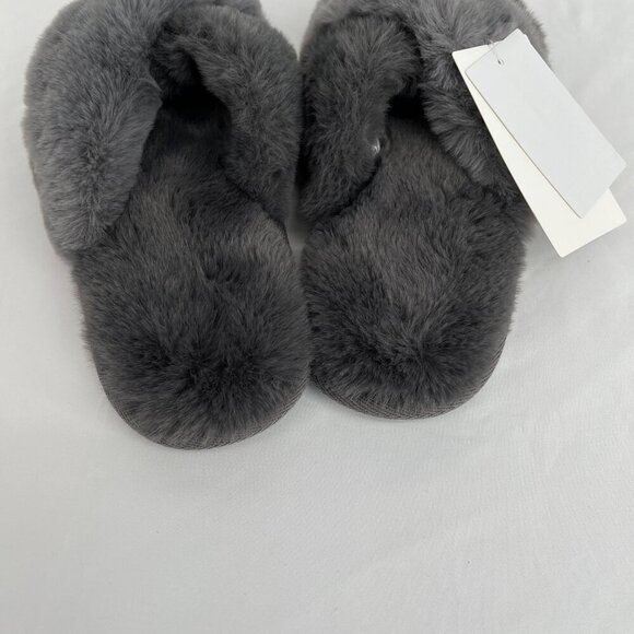 Nordstrom Women's Faux Fur Cross Band Slippers - Size M‎ - Gray - Picture 4 of 5